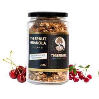 Granola z lupienkov lúpaného tigrieho orecha z Valencie s karobovou čokoládou a višňou 250g Tigernut